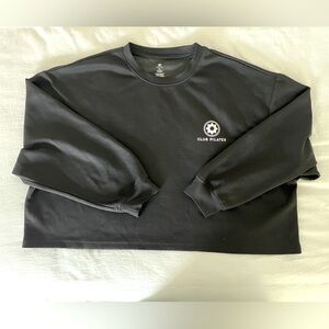 Club Pilates cropped sweatshirt
